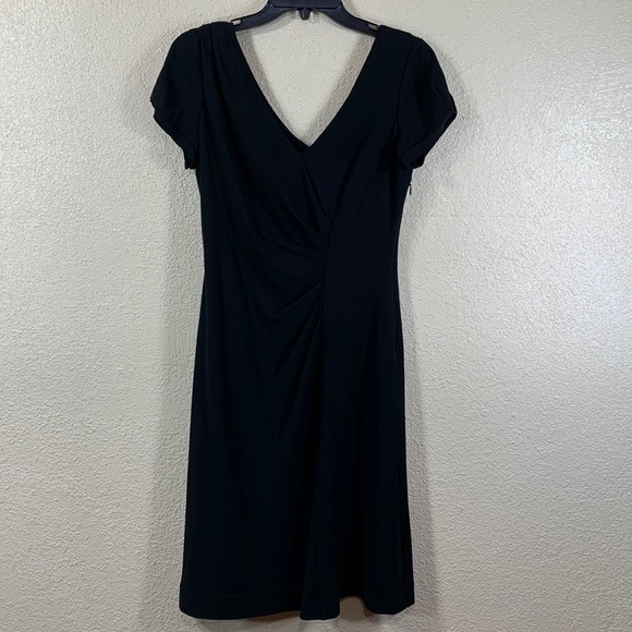Banana Republic Dresses & Skirts - Banana Republic Dress Black V-neck Size 2